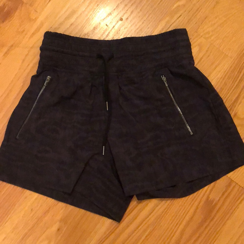 Athleta Camden Printed Short